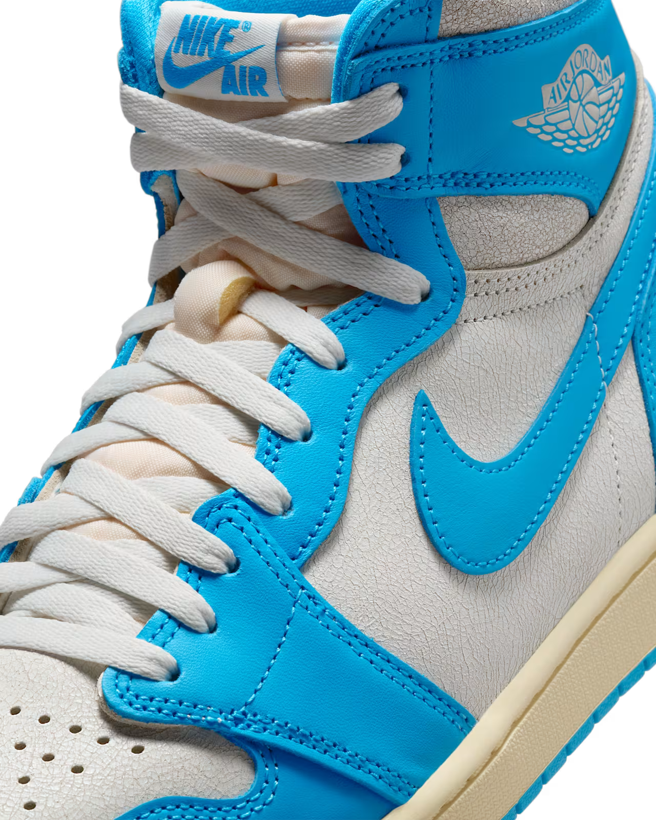 Air Jordan 1 High OG 'UNC Reimagined'