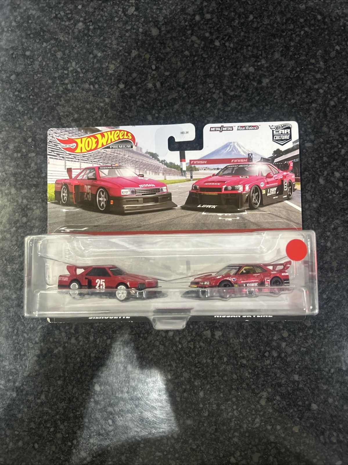 Hot Wheels NISSAN SKYLINE GTR Lbwk CAR CULTURE PREMIUM SUPER SILHOUETTE 2 Pack