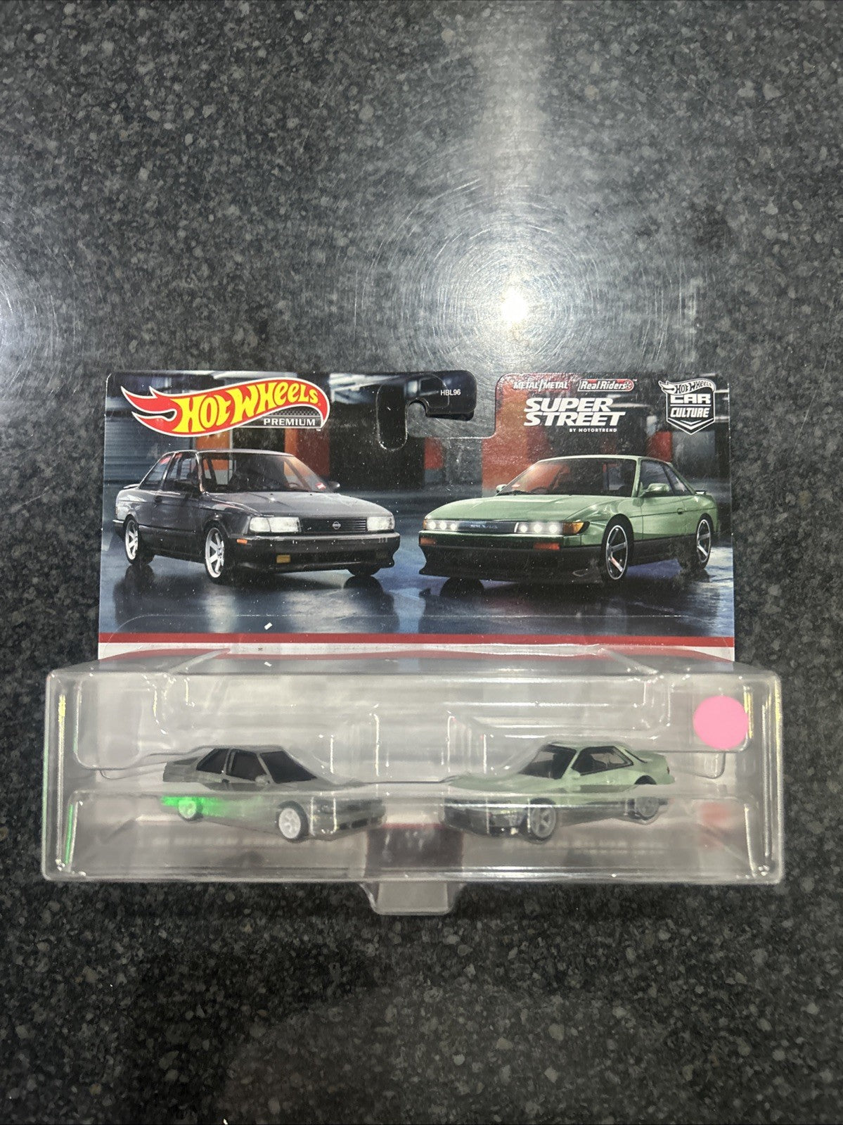 Hot Wheels Premium Super Street Twin Set 91 NISSAN SENTRA SE-R SILVIA S13 2 Pack