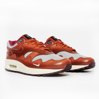 Contrast Clothing Worthing Nike Air Max 1 Patta Next Wave Russet sneakers